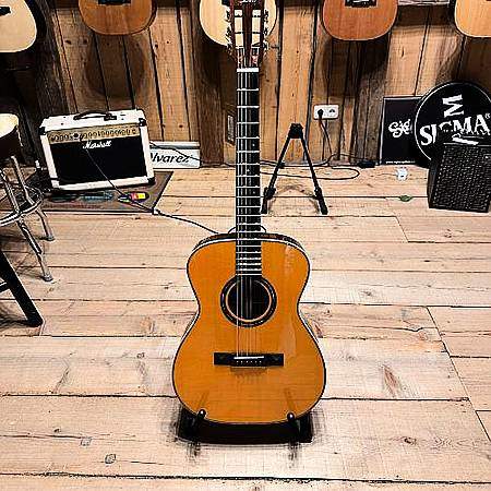 Duke OM-PF-Solid Westerngitarre