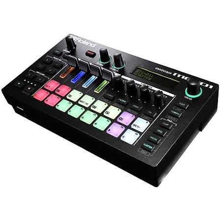 Roland MC-101 Groovebox
