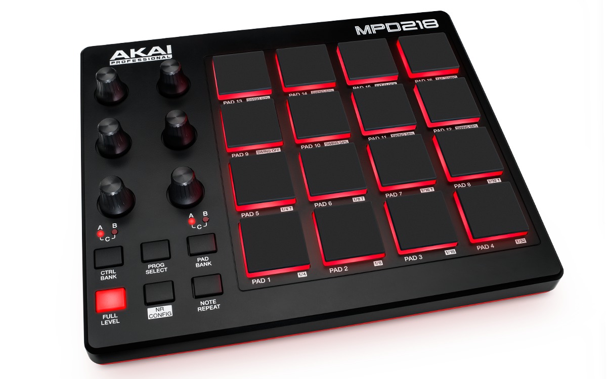 Akai MPD218 Padcontroller
