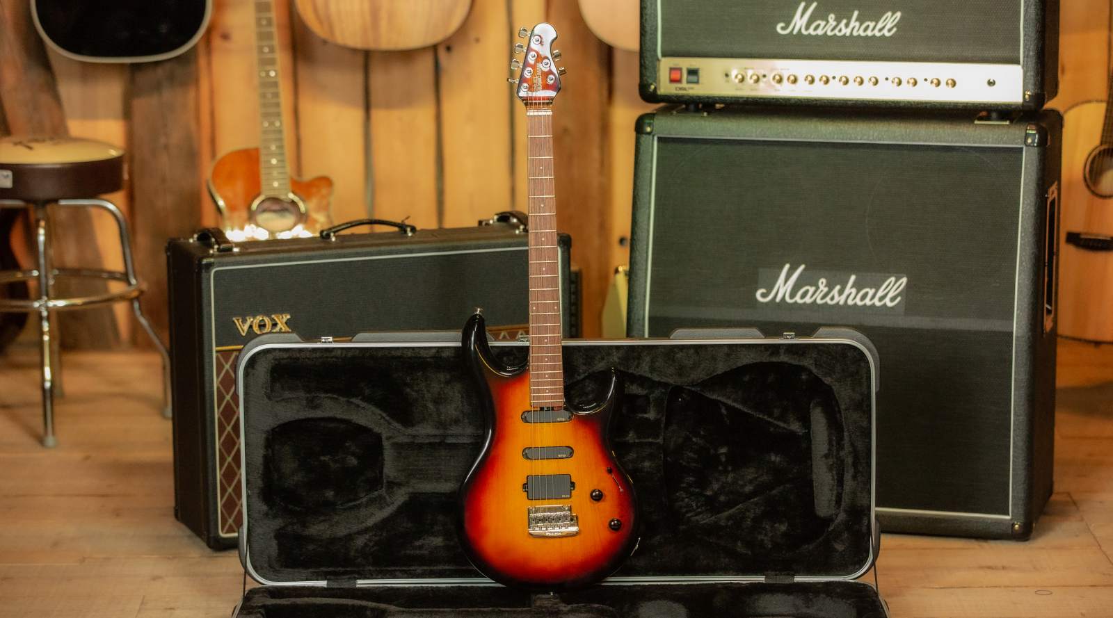 Music Man "Luke" Steve Lukather Vintage Sunburst