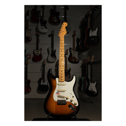 Fender 57 Vintage Hot Rod Stratocaster MN 2TSB
