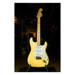Fender '72 Stratocaster Limited Edition MN VWH
