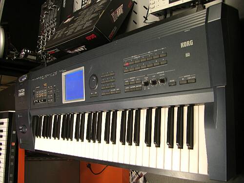 Korg Triton Extreme Workstation