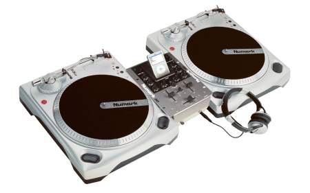 Numark DJ in a Box V8