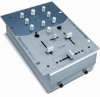 Numark DM-950 USB Mixer
