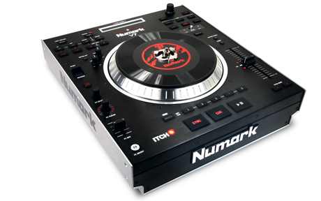 Numark V7 Turntable Controler
