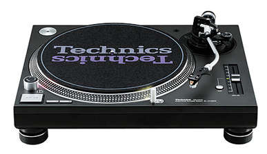 Technics SL-1210 MK5 Turntable