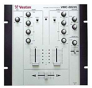 Vestax VMC-002 XL Battle Mixer