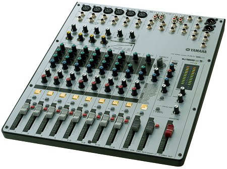 Yamaha MW-12 CX Mixing Studio