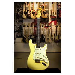 Fender Special Edition '60s Stratocaster RW CAD
