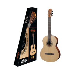 LAG Occitania 44 Akustikgitarre Einsteigerset 1/2