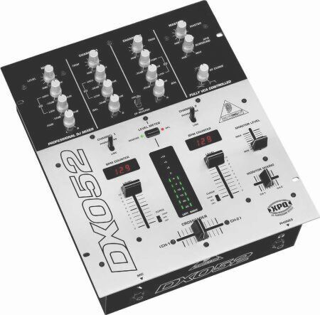 Behringer DX-052 DJ Mixer