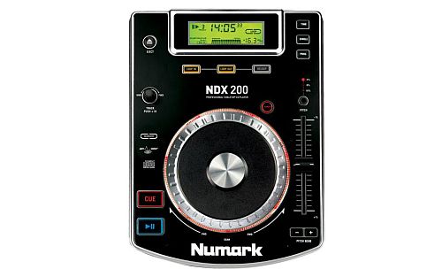 Numark NDX 200   